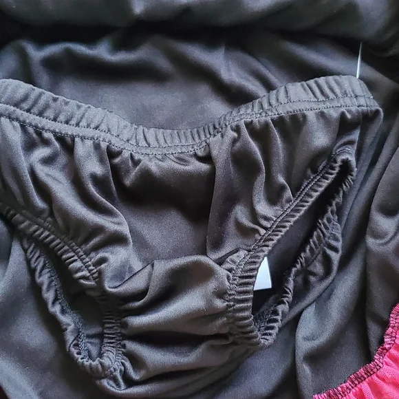 Dress - Picture 3 of 8